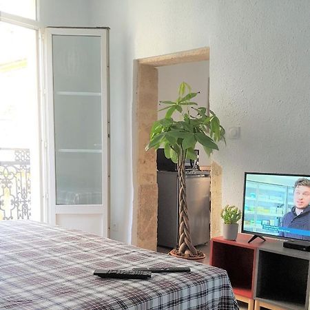 Ferienwohnung Le Balcon De Saint Roch Montpellier Exterior foto